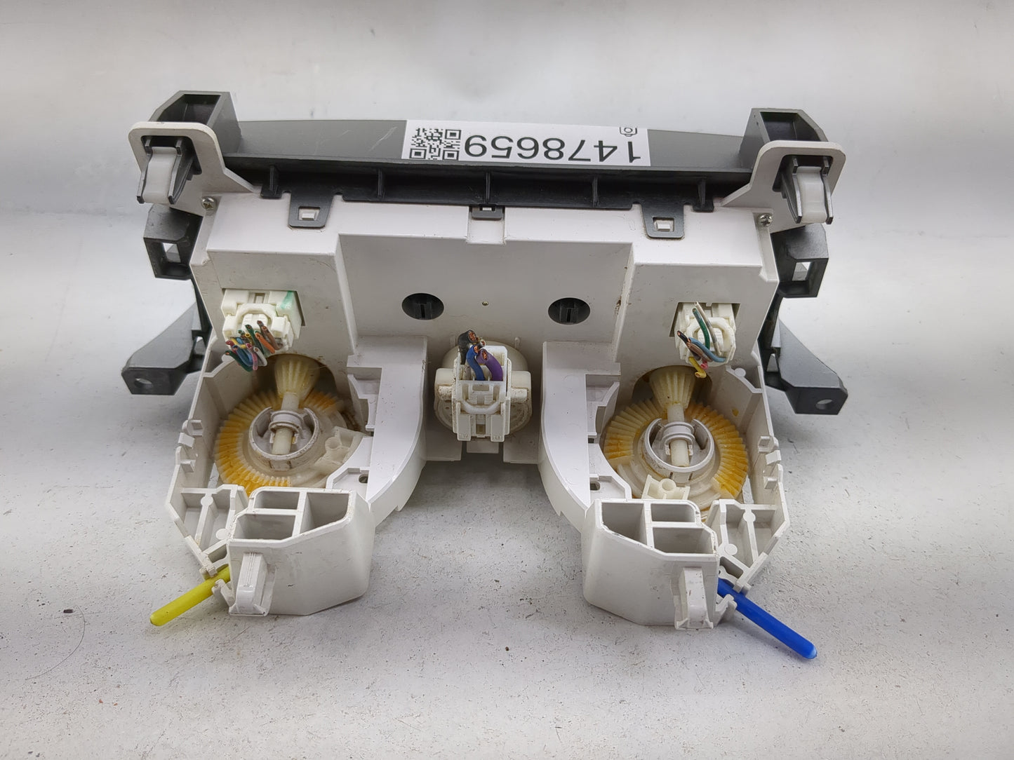 2010 Mazda Mazda3 Climate Control Module Temperature AC/Heater Replacement Fits OEM Used Auto Parts - Oemusedautoparts1.com