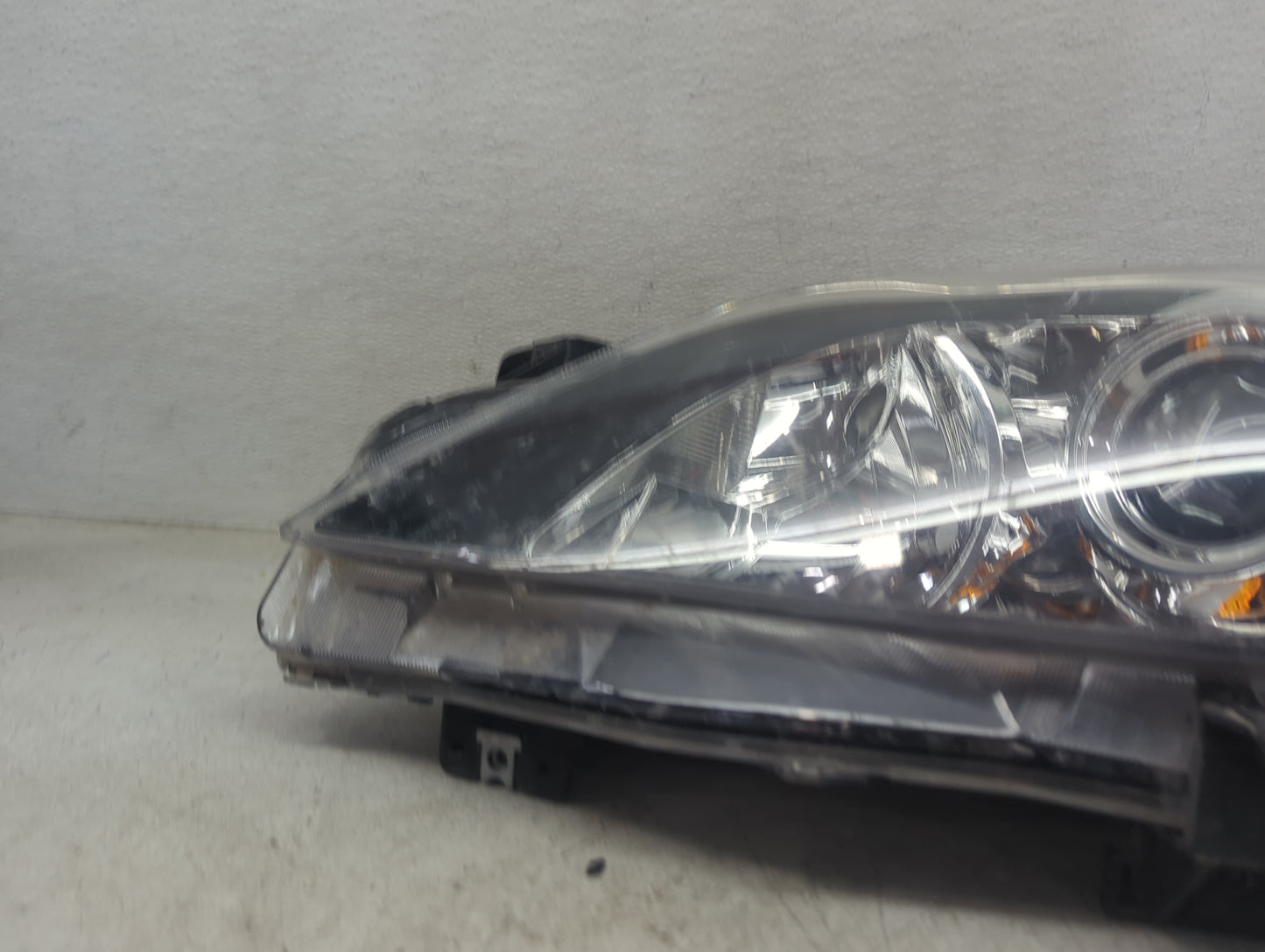 Mazda Mazda3 Driver Left Oem Head Light Headlight Lamp - Oemusedautoparts1.com