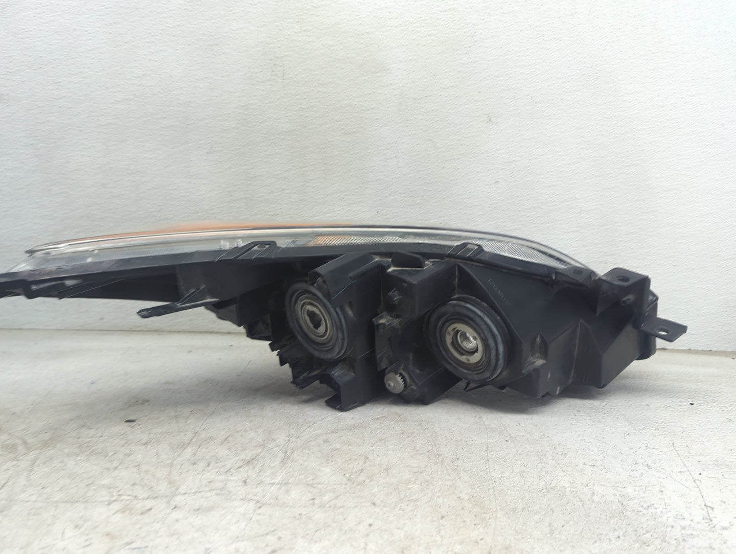 Mazda Mazda3 Driver Left Oem Head Light Headlight Lamp - Oemusedautoparts1.com