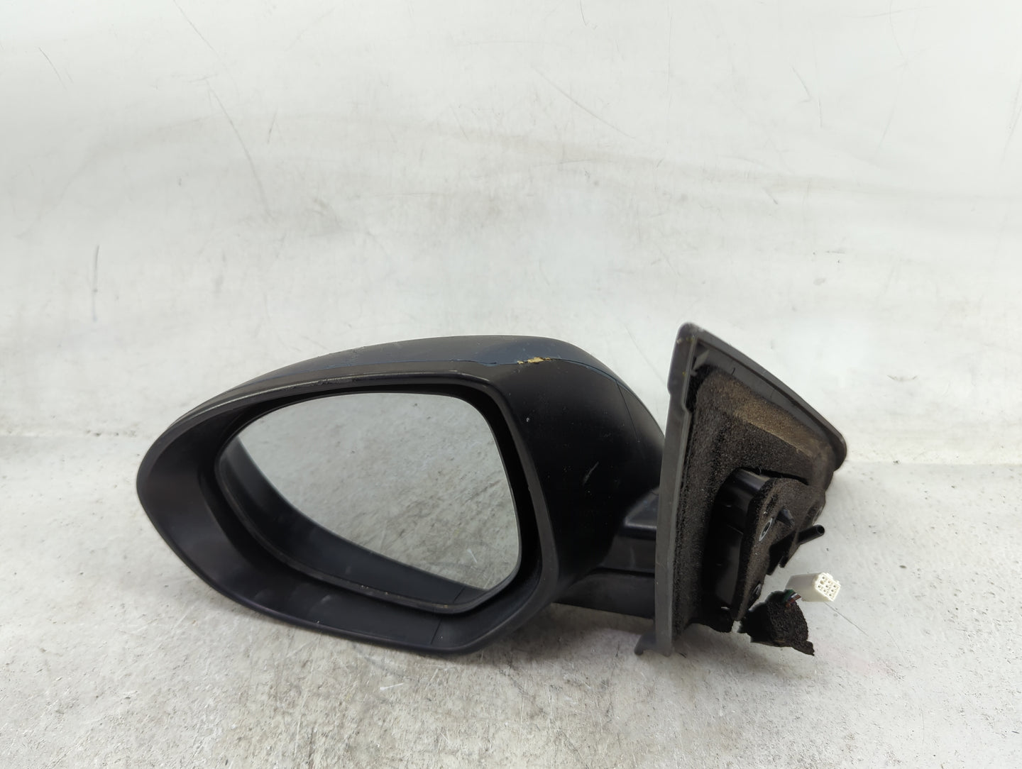 2010 Mazda Mazda3 Driver Side View Mirror - Left Door Mirror OEM Used - Oemusedautoparts1.com