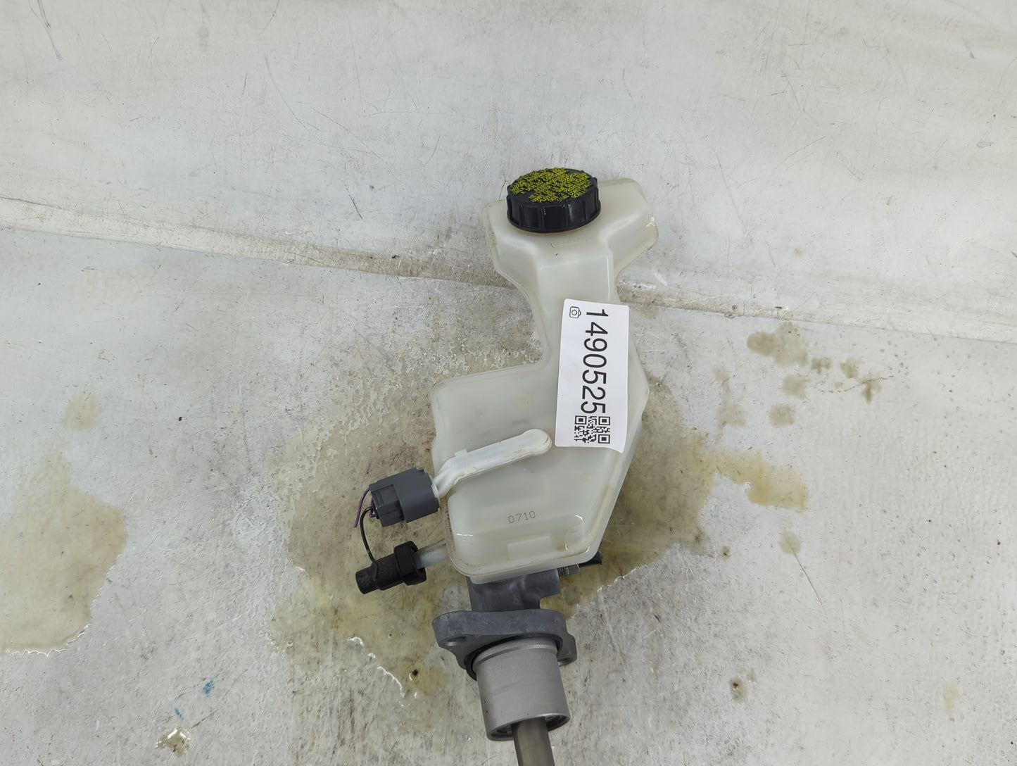 Mazda Mazda3 Brake Master Cylinder 1490525 - Oemusedautoparts1.com
