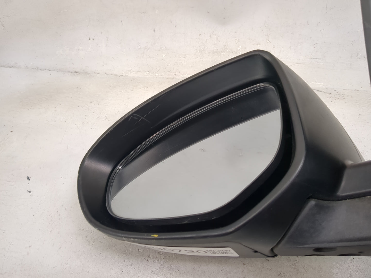 2010 Mazda Mazda3 Driver Side View Mirror - Left Door Mirror OEM Used - Oemusedautoparts1.com