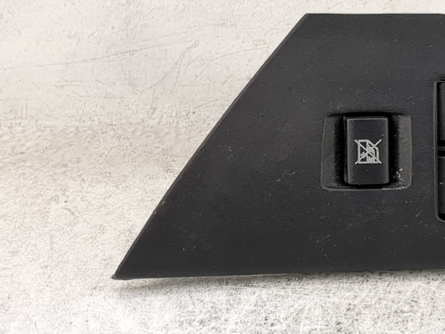 2010 Mazda Mazda3 Master Power Window Switch Replacement Driver Side Left P/N:BBM2 66 350B Fits OEM Used Auto Parts - Oemuse