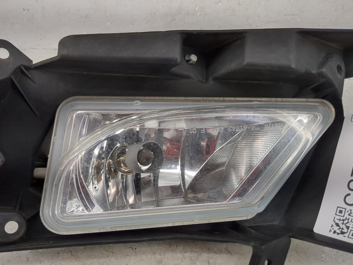 Mazda Mazda3 Driver Left Oem Fog Light Lamp Black - Oemusedautoparts1.com