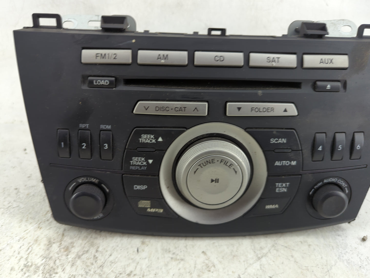 2010 Mazda Mazda3 Radio AM FM Cd Player Receiver Replacement P/N:BBM2 66 AH0 14796740 Fits OEM Used Auto Parts - Oemusedauto