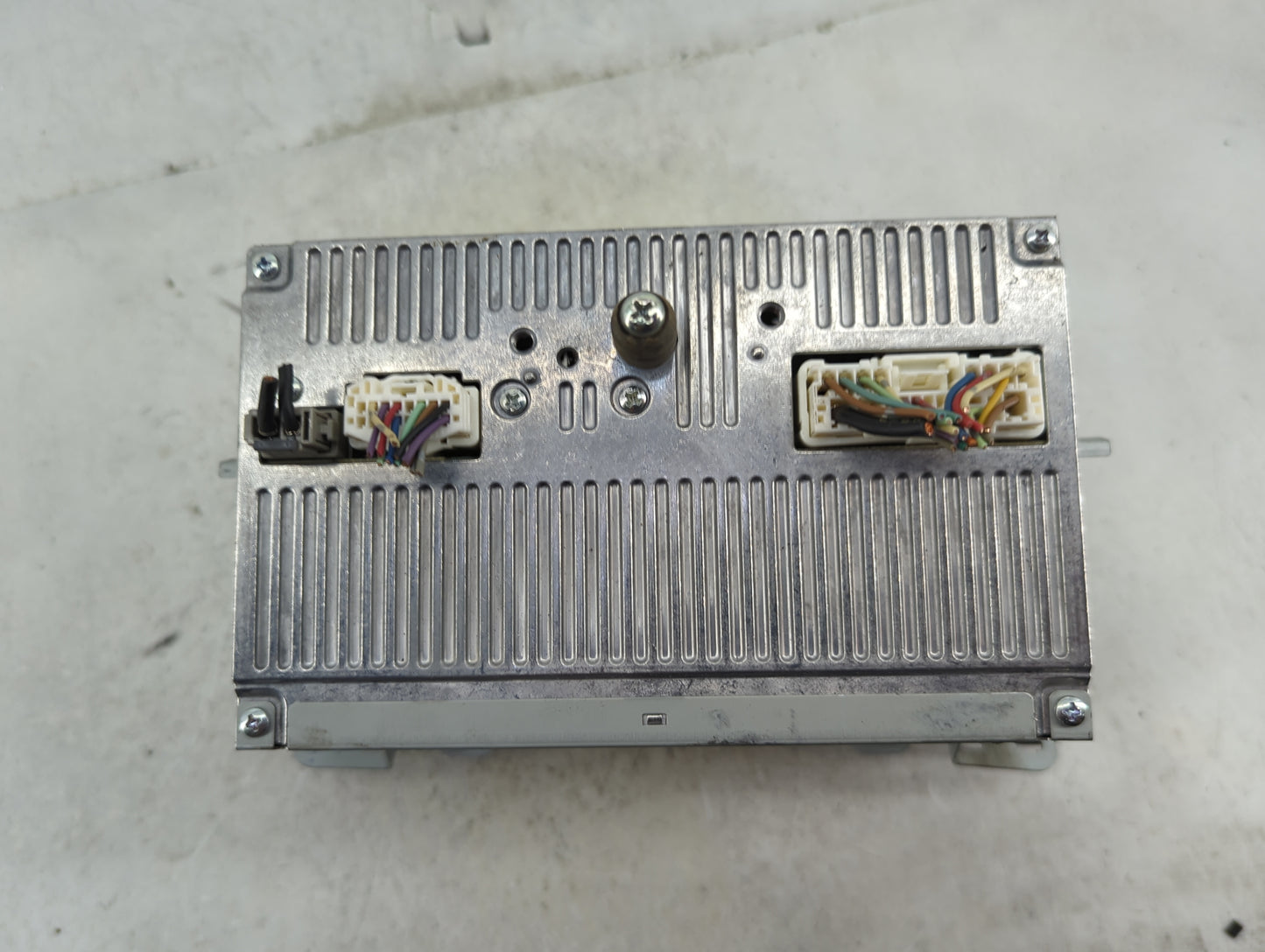 2010 Mazda Mazda3 Radio AM FM Cd Player Receiver Replacement P/N:BBM2 66 AH0 14796740 Fits OEM Used Auto Parts - Oemusedauto