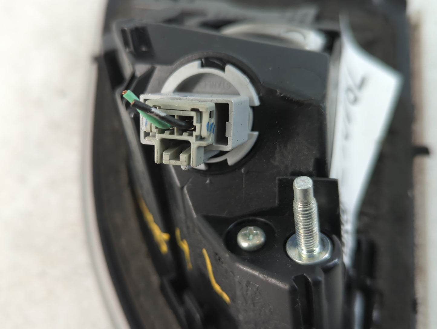Mazda Mazda3 Driver Left Side Deck Lid Mounted Tail Light - Oemusedautoparts1.com