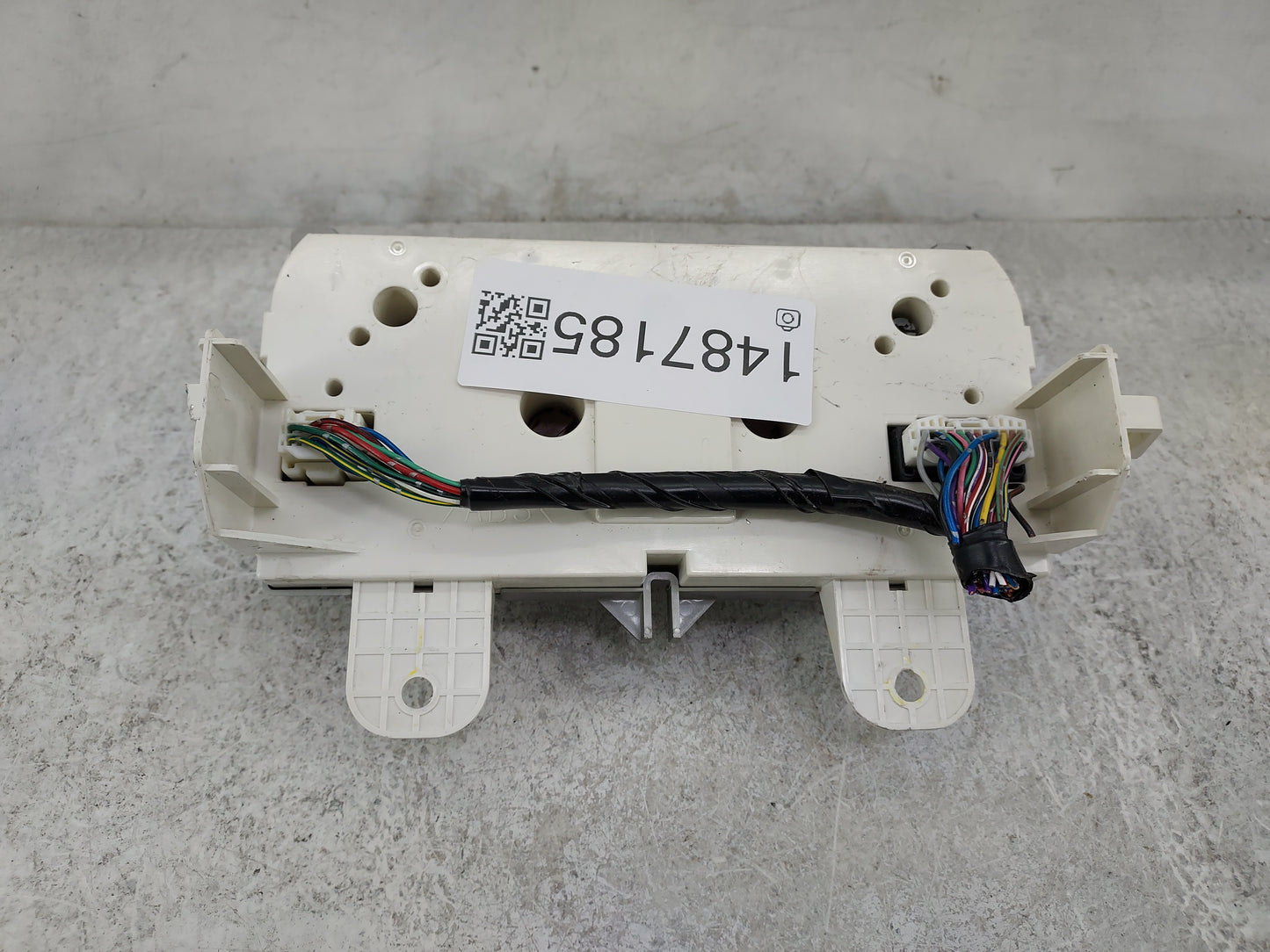 2010 Mazda Mazda5 Climate Control Module Temperature AC/Heater Replacement P/N:K1900CE49 B04 CE49 Fits Fits 2008 2009 OEM Us