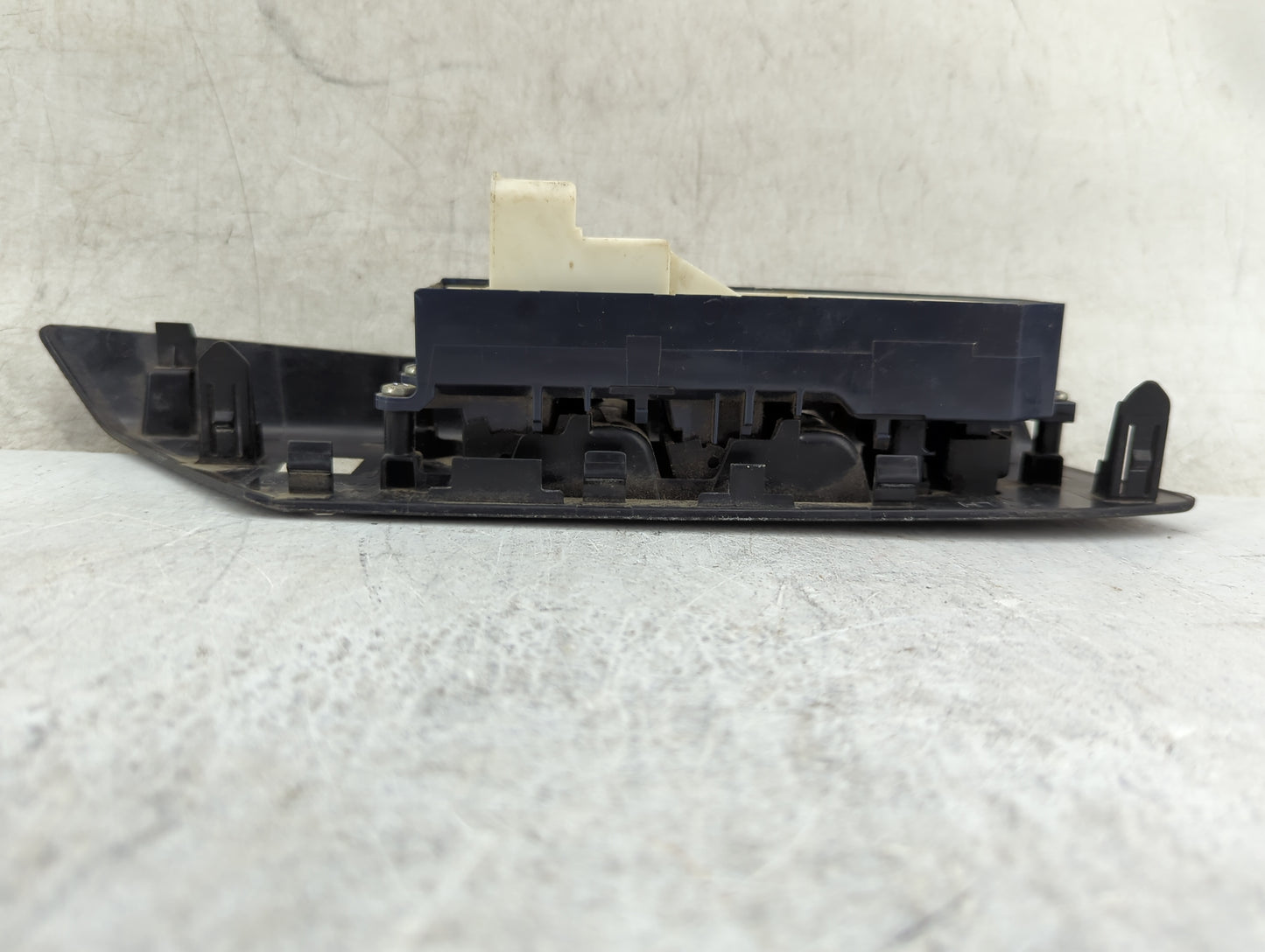 2010 Mazda Mazda6 Master Power Window Switch Replacement Driver Side Left P/N:74232-0R030 Fits OEM Used Auto Parts - Oemused