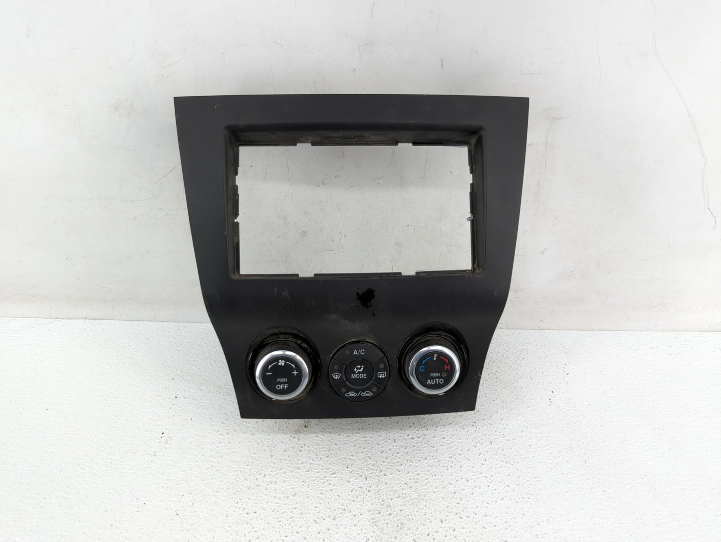 2009-2011 Mazda Rx-8 Climate Control Module Temperature AC/Heater Replacement P/N:F189 61 190 Fits Fits 2009 2010 2011 OEM U