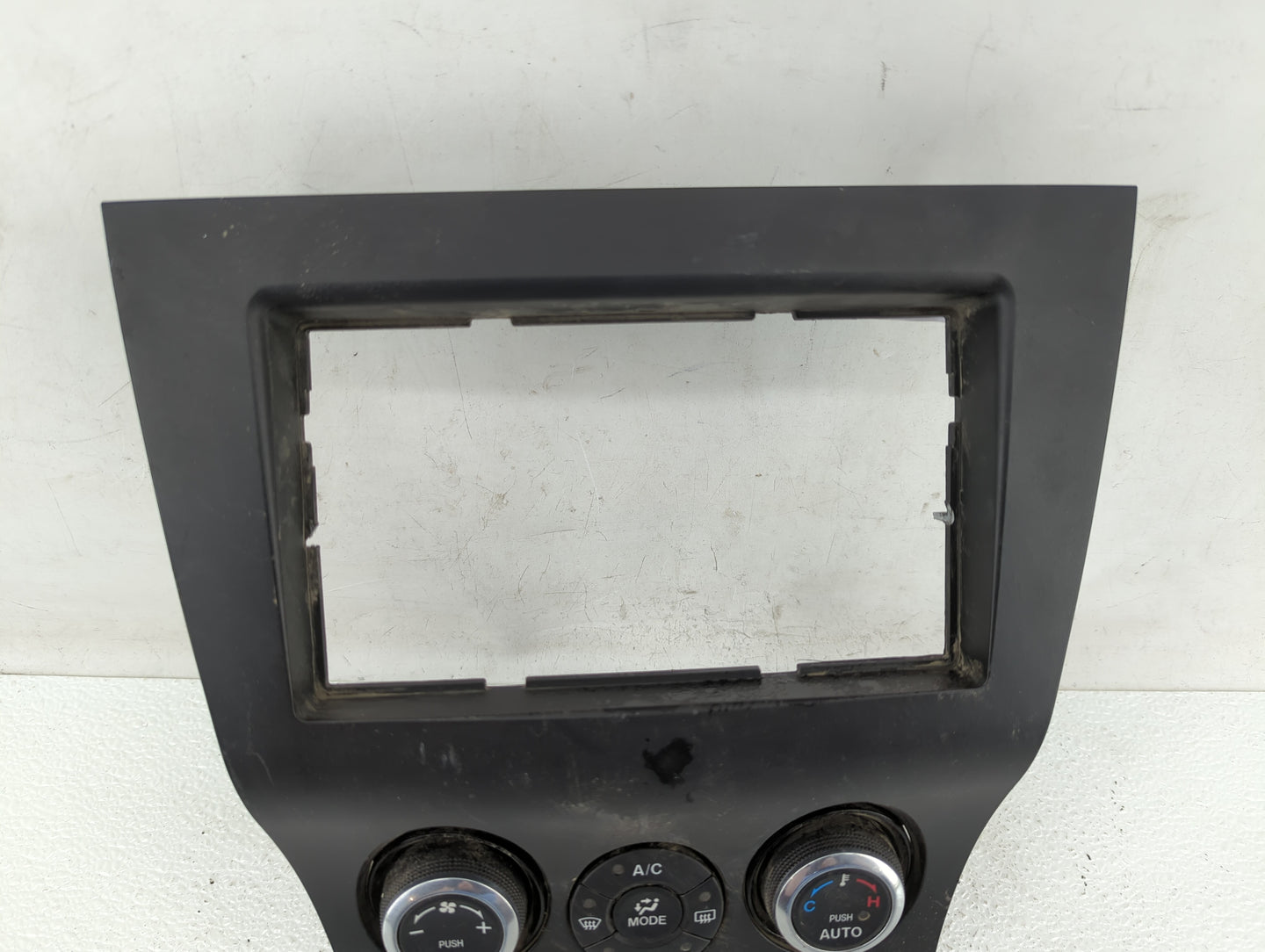 2009-2011 Mazda Rx-8 Climate Control Module Temperature AC/Heater Replacement P/N:F189 61 190 Fits Fits 2009 2010 2011 OEM U
