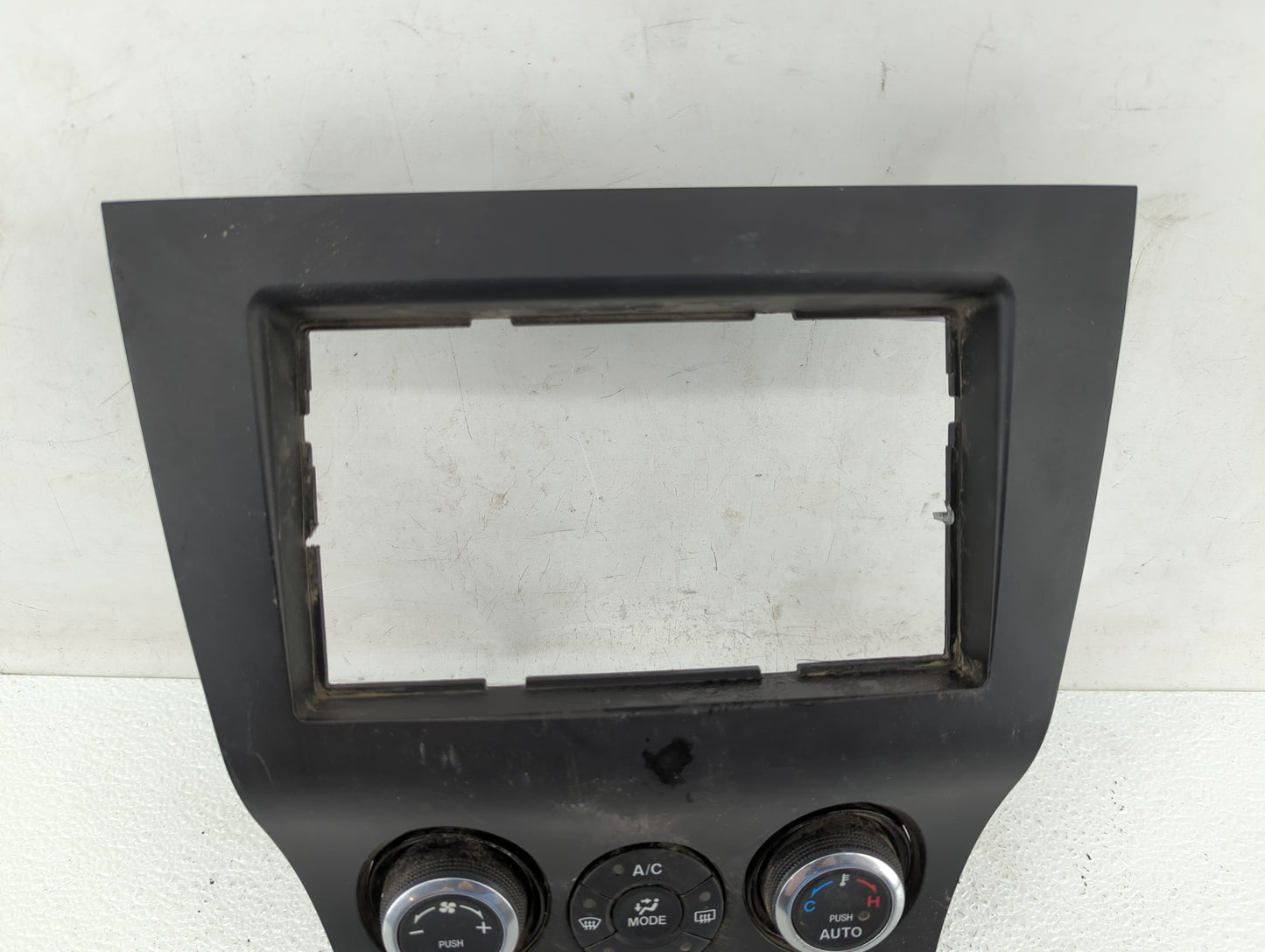 2009-2011 Mazda Rx-8 Climate Control Module Temperature AC/Heater Replacement P/N:F189 61 190 Fits Fits 2009 2010 2011 OEM U