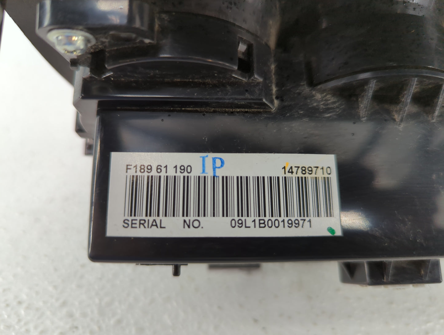 2009-2011 Mazda Rx-8 Climate Control Module Temperature AC/Heater Replacement P/N:F189 61 190 Fits Fits 2009 2010 2011 OEM U