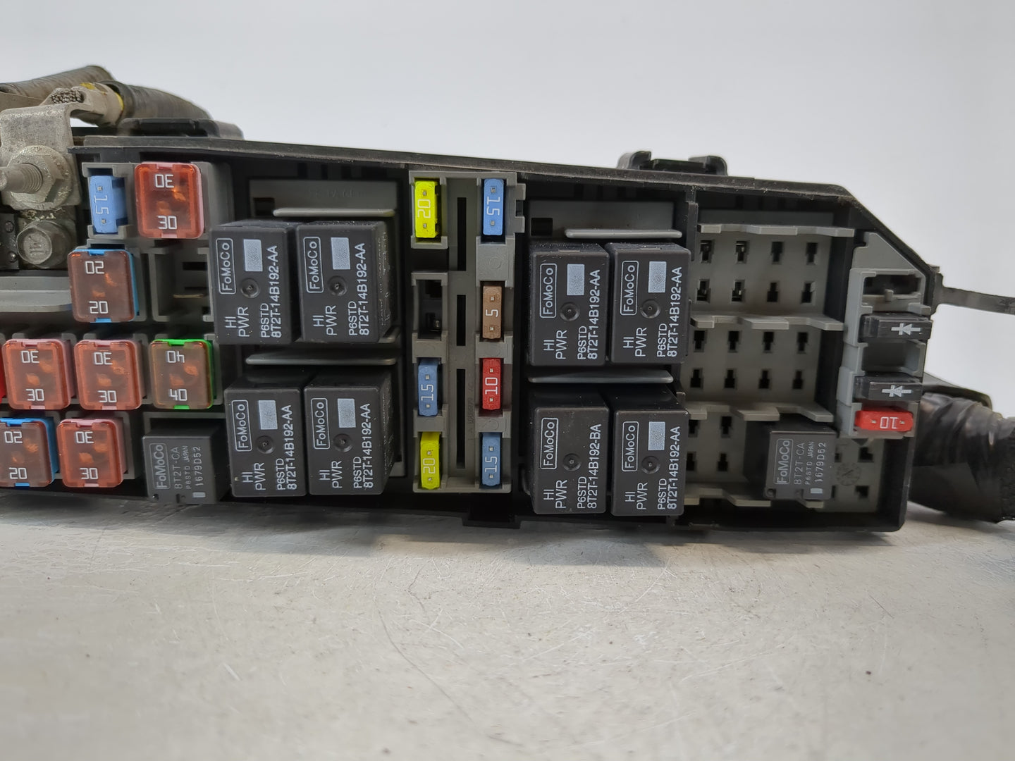 2008-2011 Mazda Tribute Fusebox Fuse Box Panel Relay Module P/N:8L8T-14A003-AE Fits Fits 2008 2009 2010 2011 OEM Used Auto P