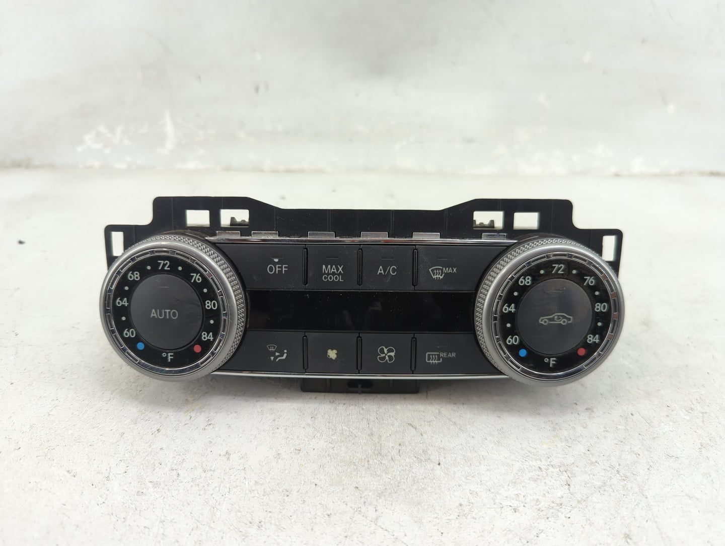 2010 Mercedes-Benz C-Class Climate Control Module Temperature AC/Heater Replacement P/N:2048305990 Fits Fits 2009 OEM Used A