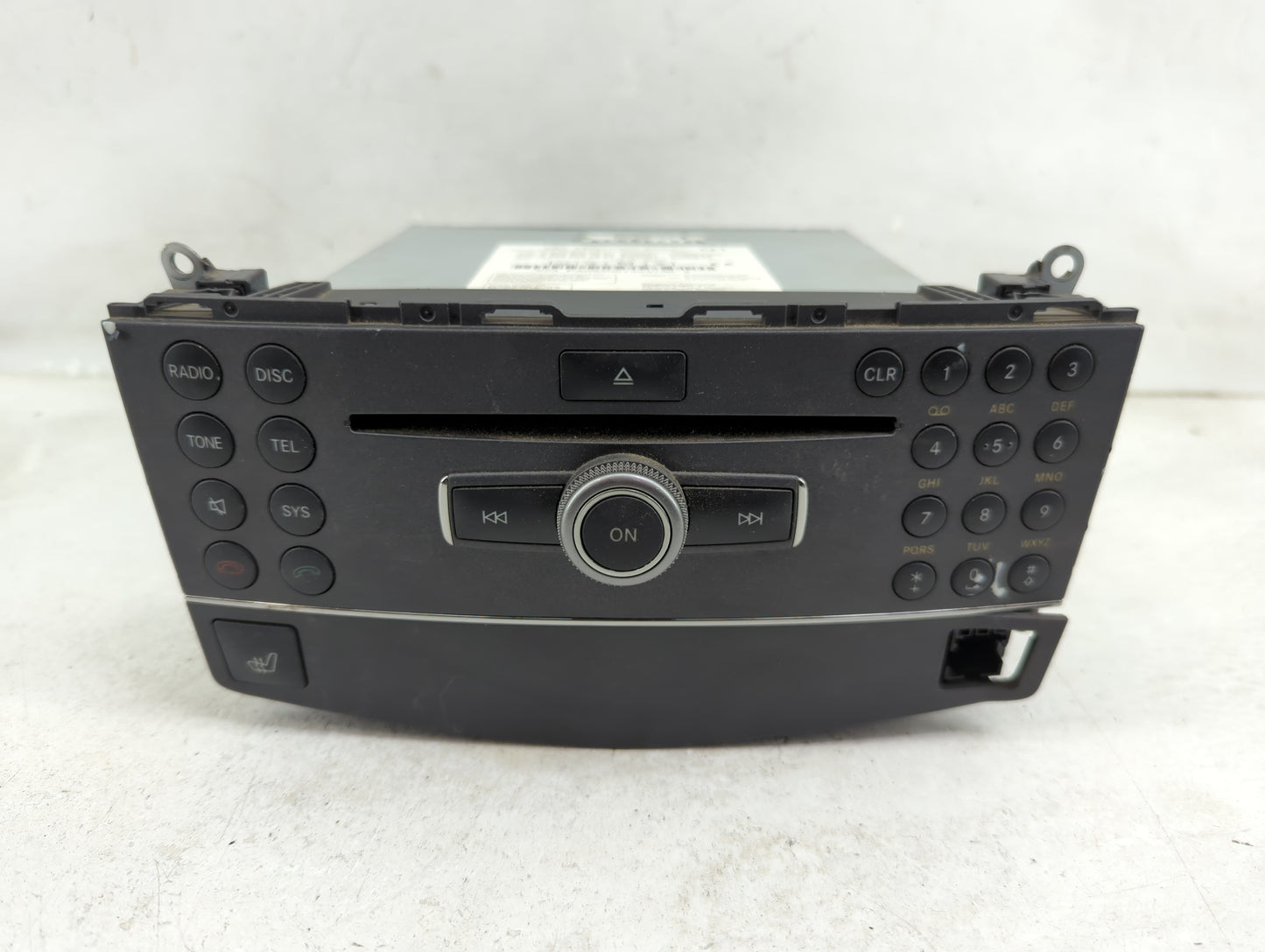 2010 Mercedes-Benz C-Class Radio AM FM Cd Player Receiver Replacement P/N:A2049069901 A2049061800, A2049022401, CQ-JP1960G F