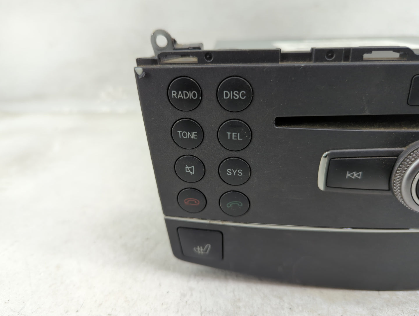 2010 Mercedes-Benz C-Class Radio AM FM Cd Player Receiver Replacement P/N:A2049069901 A2049061800, A2049022401, CQ-JP1960G F