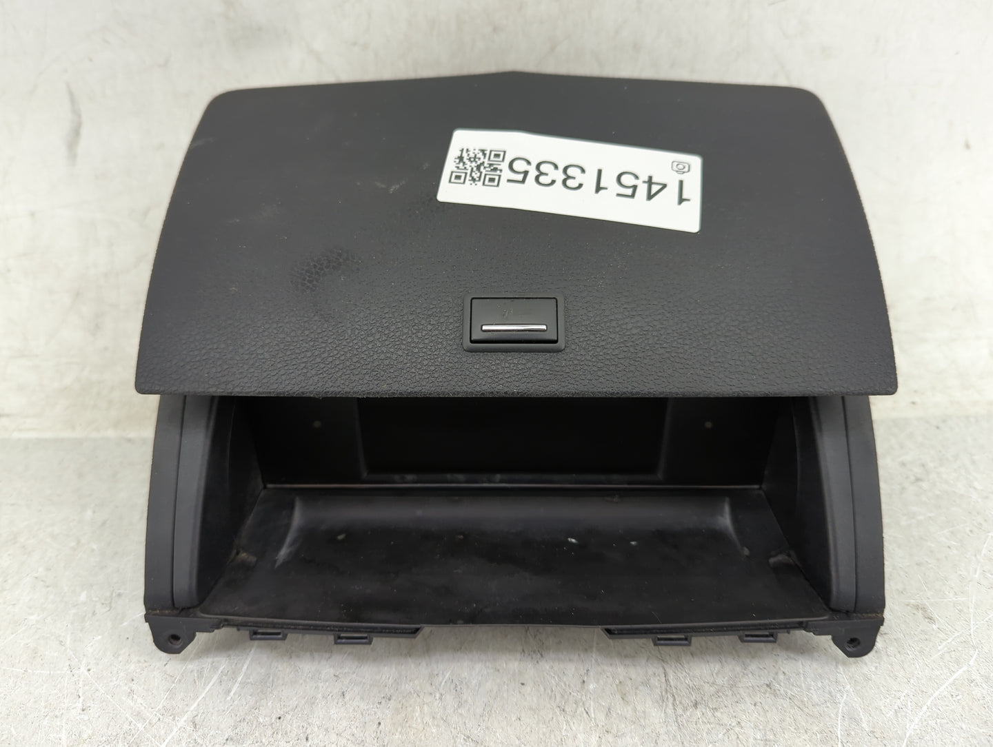 Mercedes-benz C-class Information Display Screen - Oemusedautoparts1.com