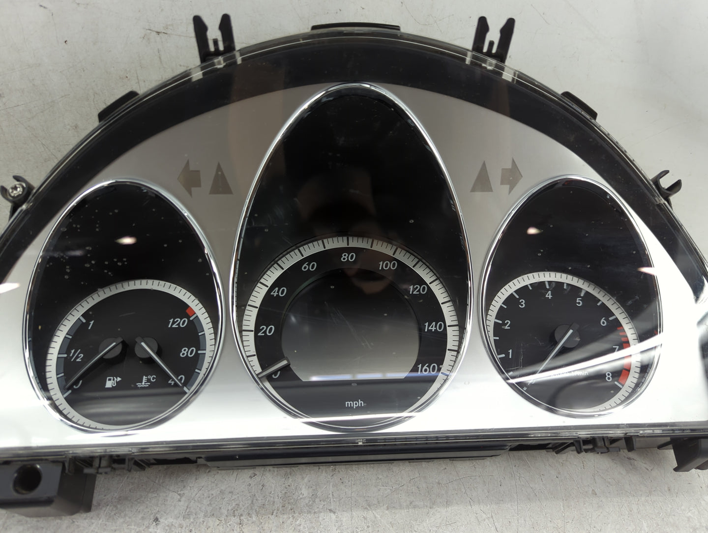 2010 Mercedes-Benz C-Class Instrument Cluster Speedometer Gauges P/N:A2049003202 A2044402011, A2129020302, A2129020402 Miles