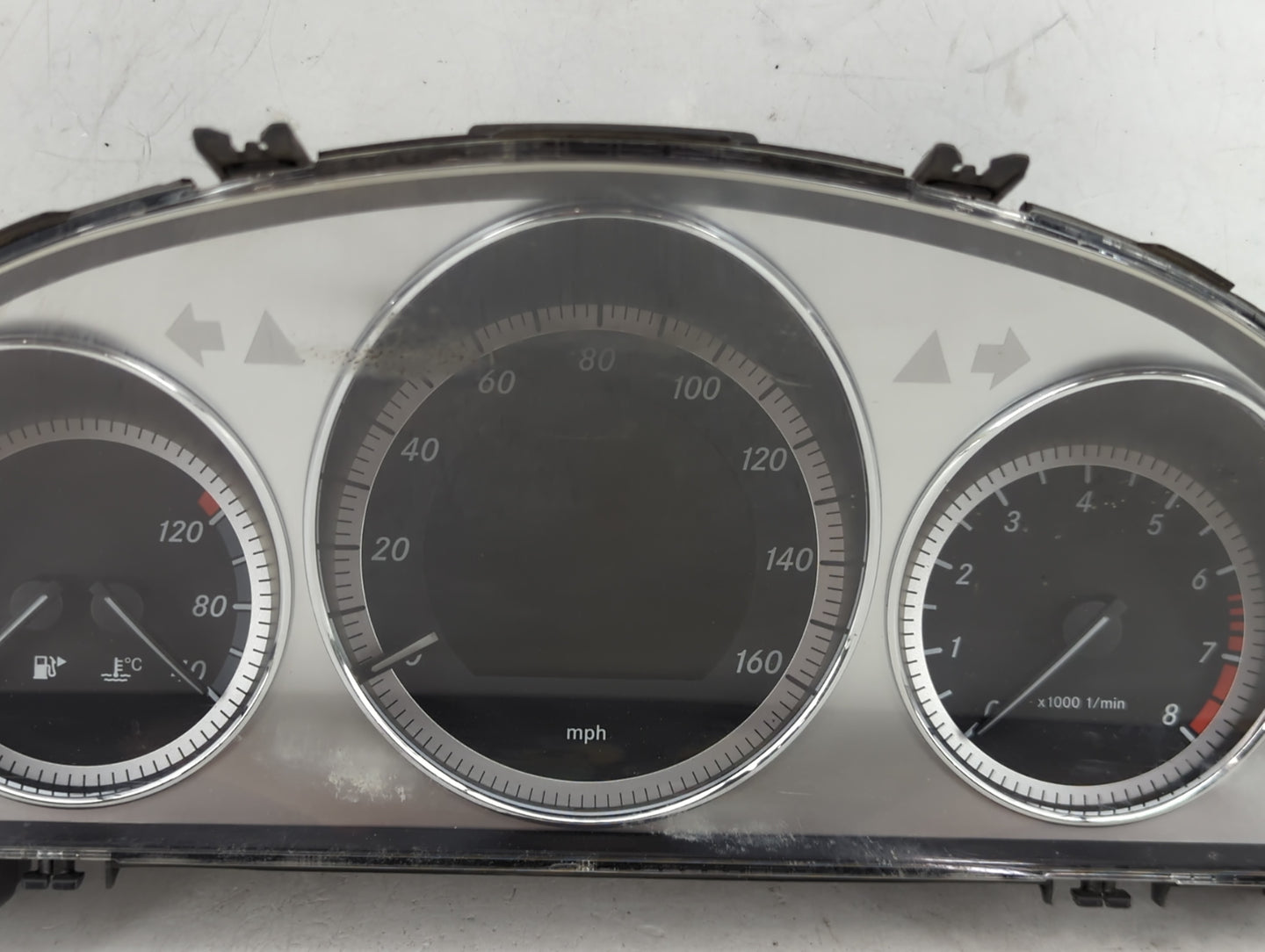 2010 Mercedes-Benz C-Class Instrument Cluster Speedometer Gauges P/N:A2049003202 A2044402011, A2129020302 Miles:137K Fits OE