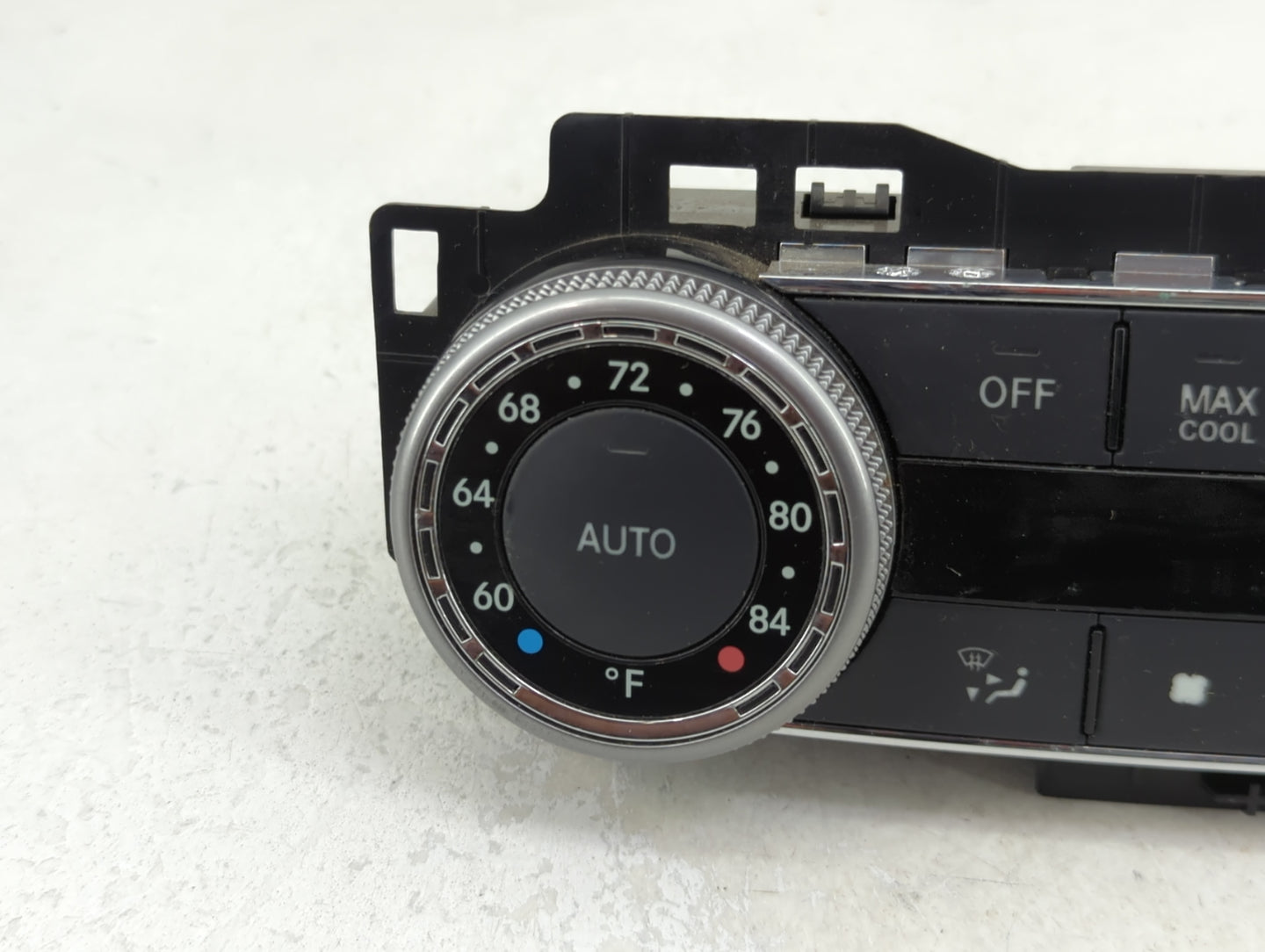 2010 Mercedes-Benz C-Class Climate Control Module Temperature AC/Heater Replacement P/N:2048305990 Fits Fits 2009 OEM Used A