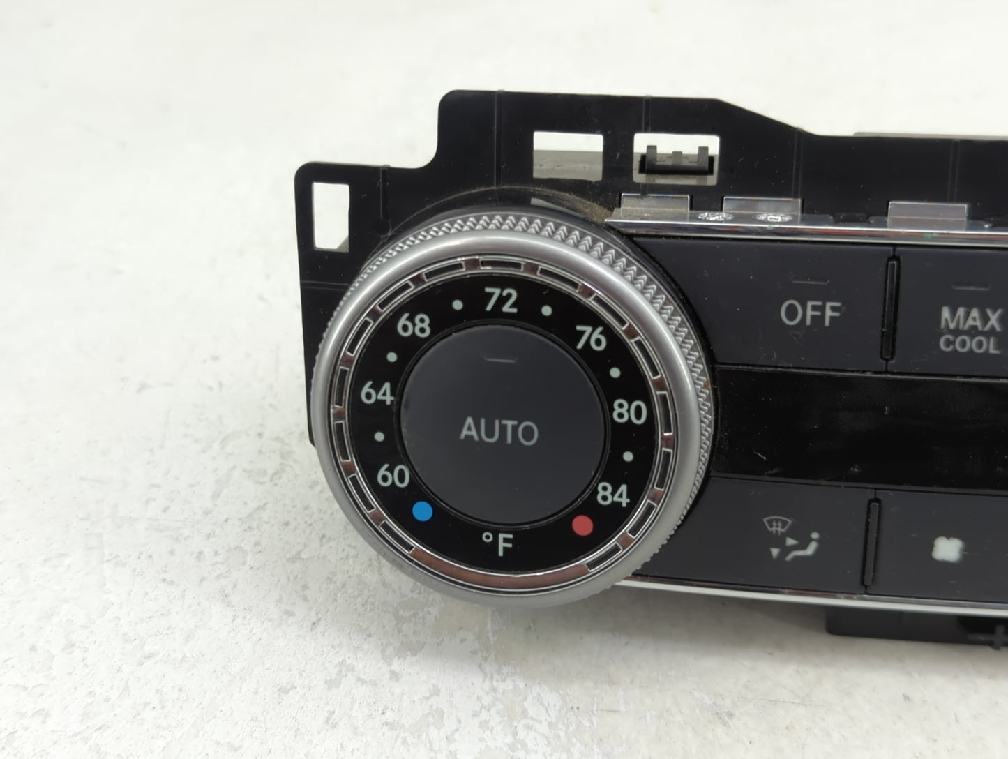 2010 Mercedes-Benz C-Class Climate Control Module Temperature AC/Heater Replacement P/N:2048305990 Fits Fits 2009 OEM Used A