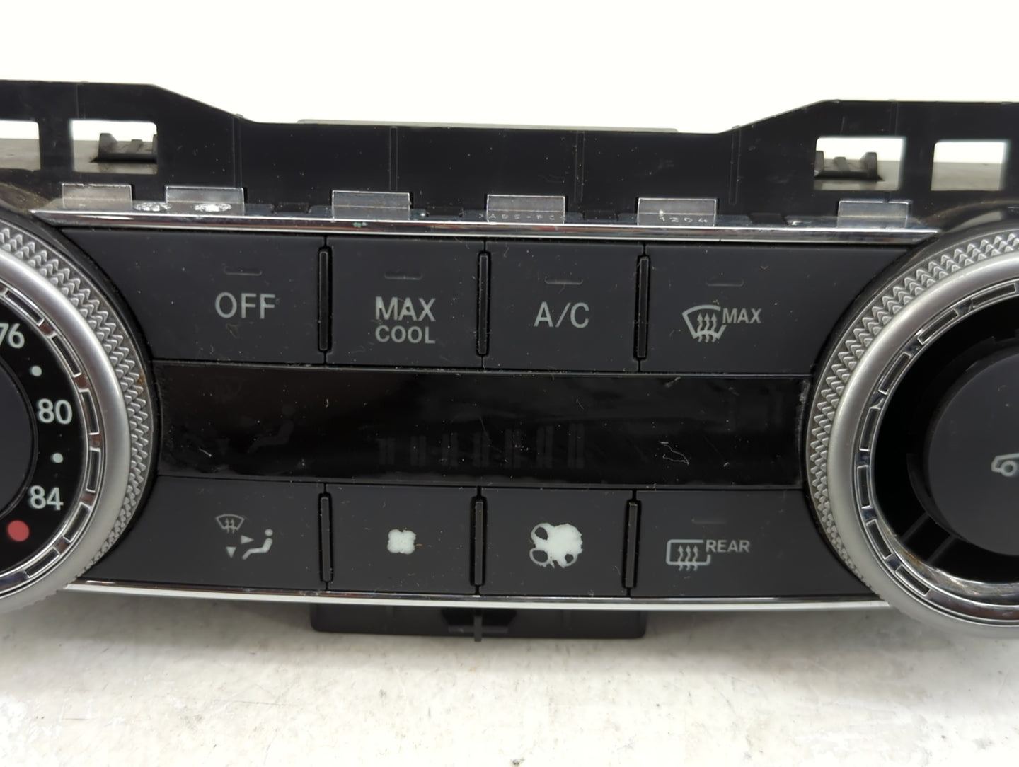 2010 Mercedes-Benz C-Class Climate Control Module Temperature AC/Heater Replacement P/N:2048305990 Fits Fits 2009 OEM Used A