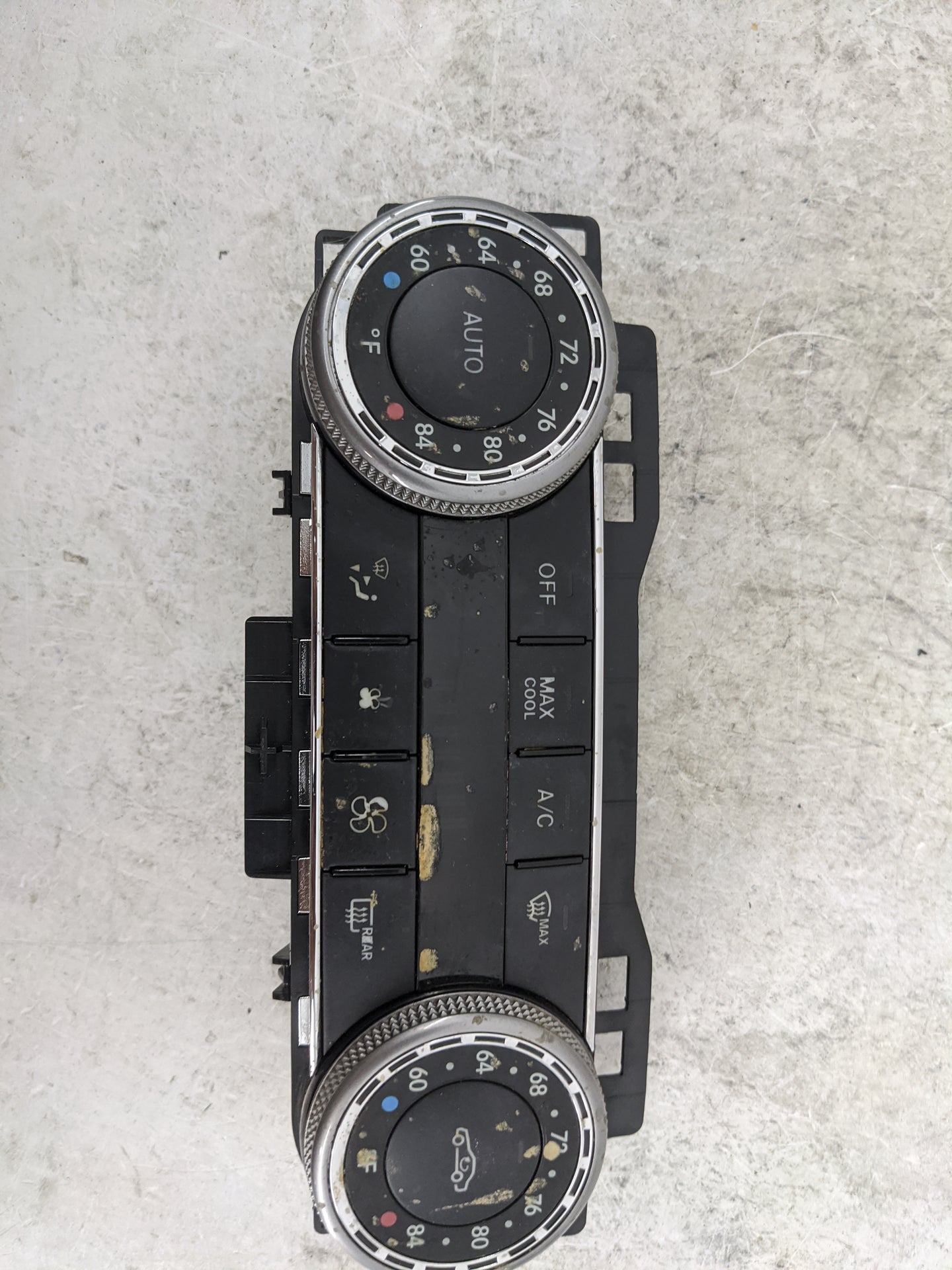 2010 Mercedes-Benz C-Class Climate Control Module Temperature AC/Heater Replacement P/N:204 900 23 03 Fits Fits 2009 OEM Use