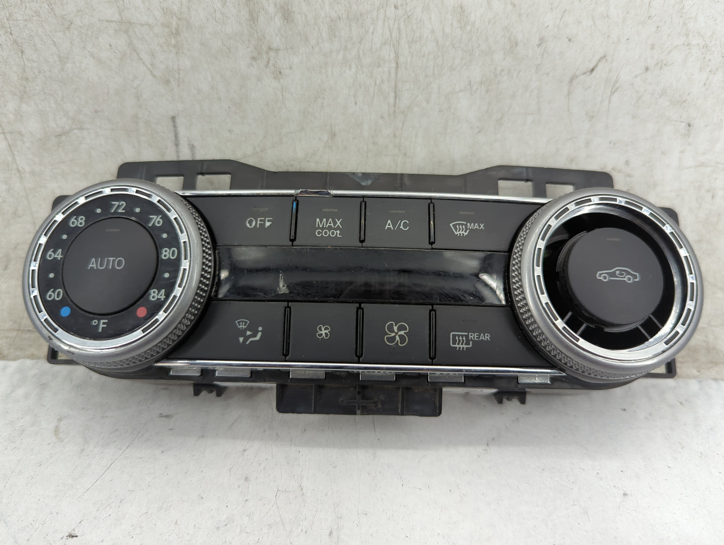 2009-2010 Mercedes-Benz C300 Climate Control Module Temperature AC/Heater Replacement P/N:209 900 23 03 Fits Fits 2009 2010 