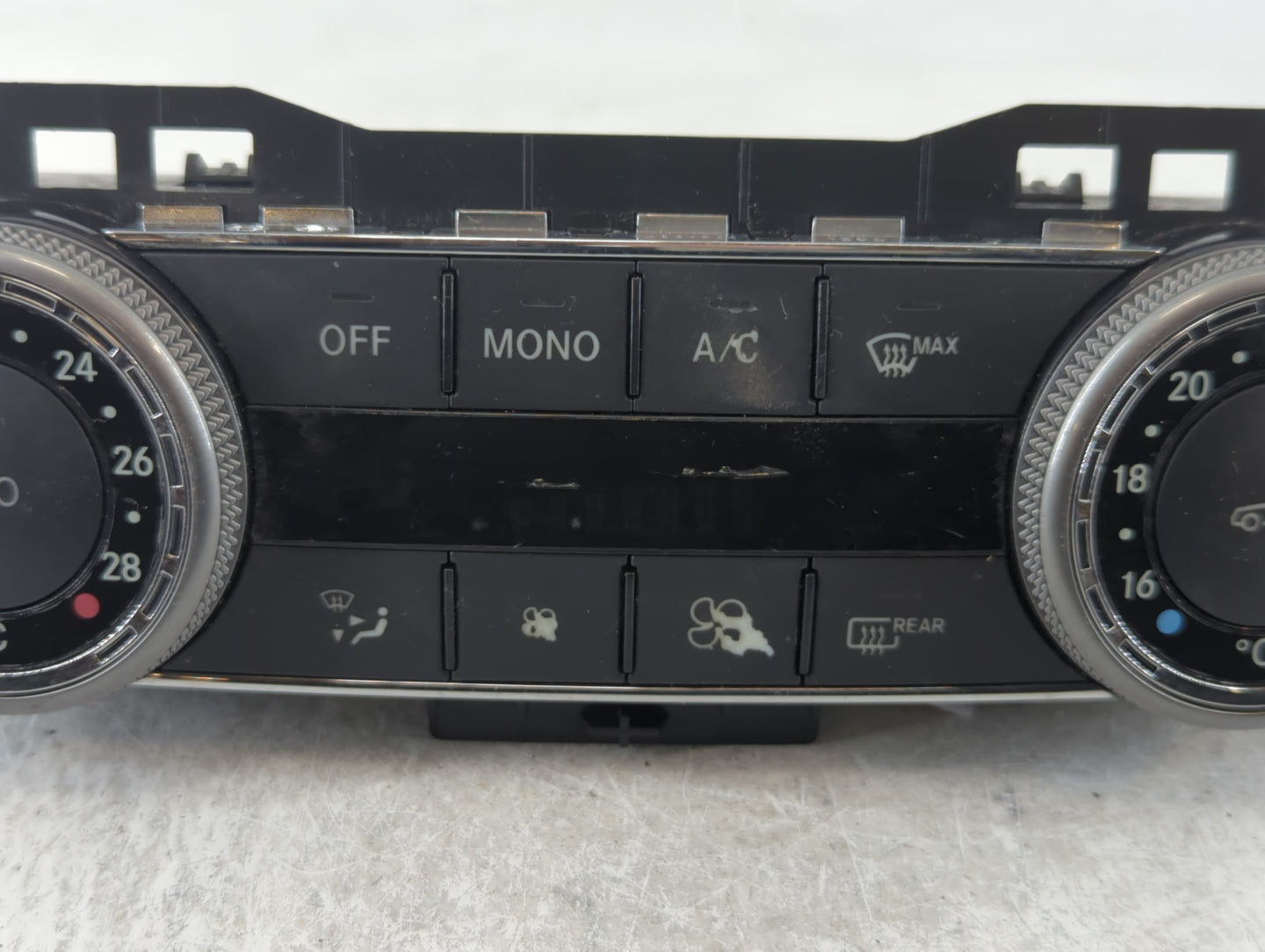 2009-2010 Mercedes-Benz C300 Climate Control Module Temperature AC/Heater Replacement P/N:204 830 57 90 Fits Fits 2009 2010 
