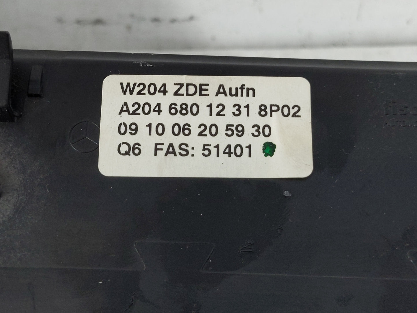 2008-2011 Mercedes-benz C350 Information Display Screen - Oemusedautoparts1.com