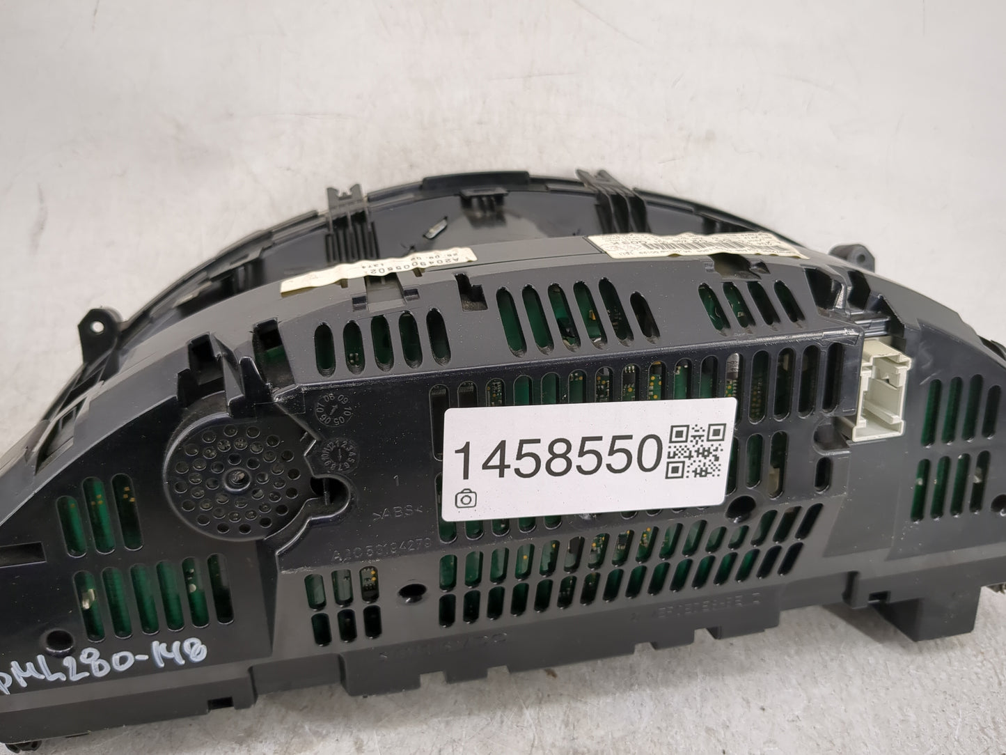 2010 Mercedes-Benz C350 Instrument Cluster Speedometer Gauges Miles: Fits OEM Used Auto Parts - Oemusedautoparts1.com
