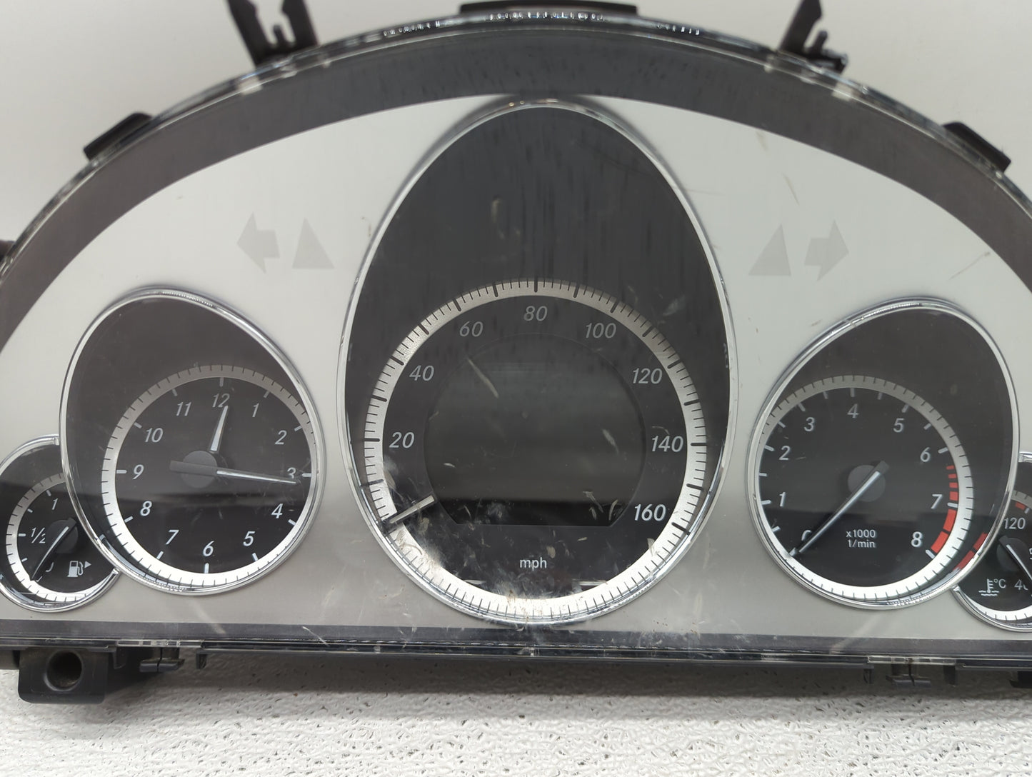 2010 Mercedes-Benz E-Class Instrument Cluster Speedometer Gauges P/N:A2129005903 A2C53368990, A2125401448 Miles:152K Fits OE