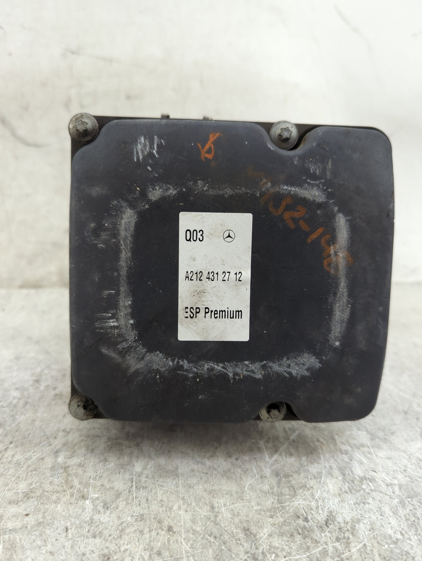 2010 Mercedes-Benz E-Class ABS Pump Control Module Replacement P/N:A2124312712 0265250366, 0265108129, A2124313710 Fits OEM 