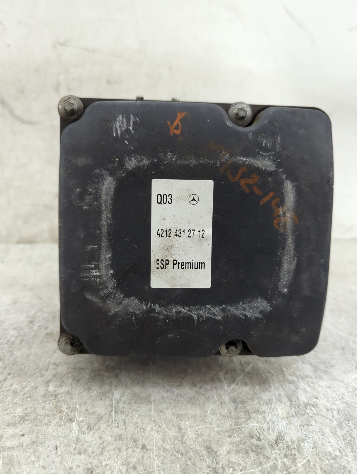 2010 Mercedes-Benz E-Class ABS Pump Control Module Replacement P/N:A2124312712 0265250366, 0265108129, A2124313710 Fits OEM 