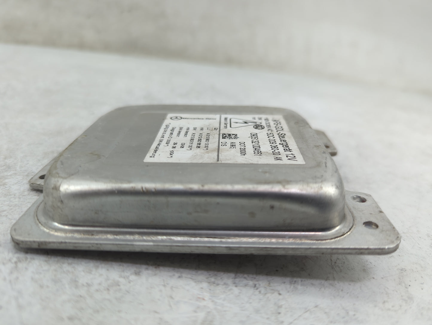 2010 Mercedes-benz E-class Headlight Ballast Head Light - Oemusedautoparts1.com