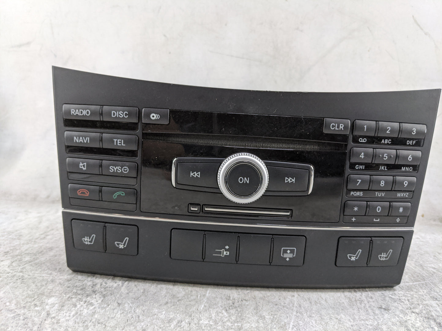 2010 Mercedes-Benz E-Class Radio AM FM Cd Player Receiver Replacement P/N:A2129008604 A2128700789, A2129025001 Fits OEM Used