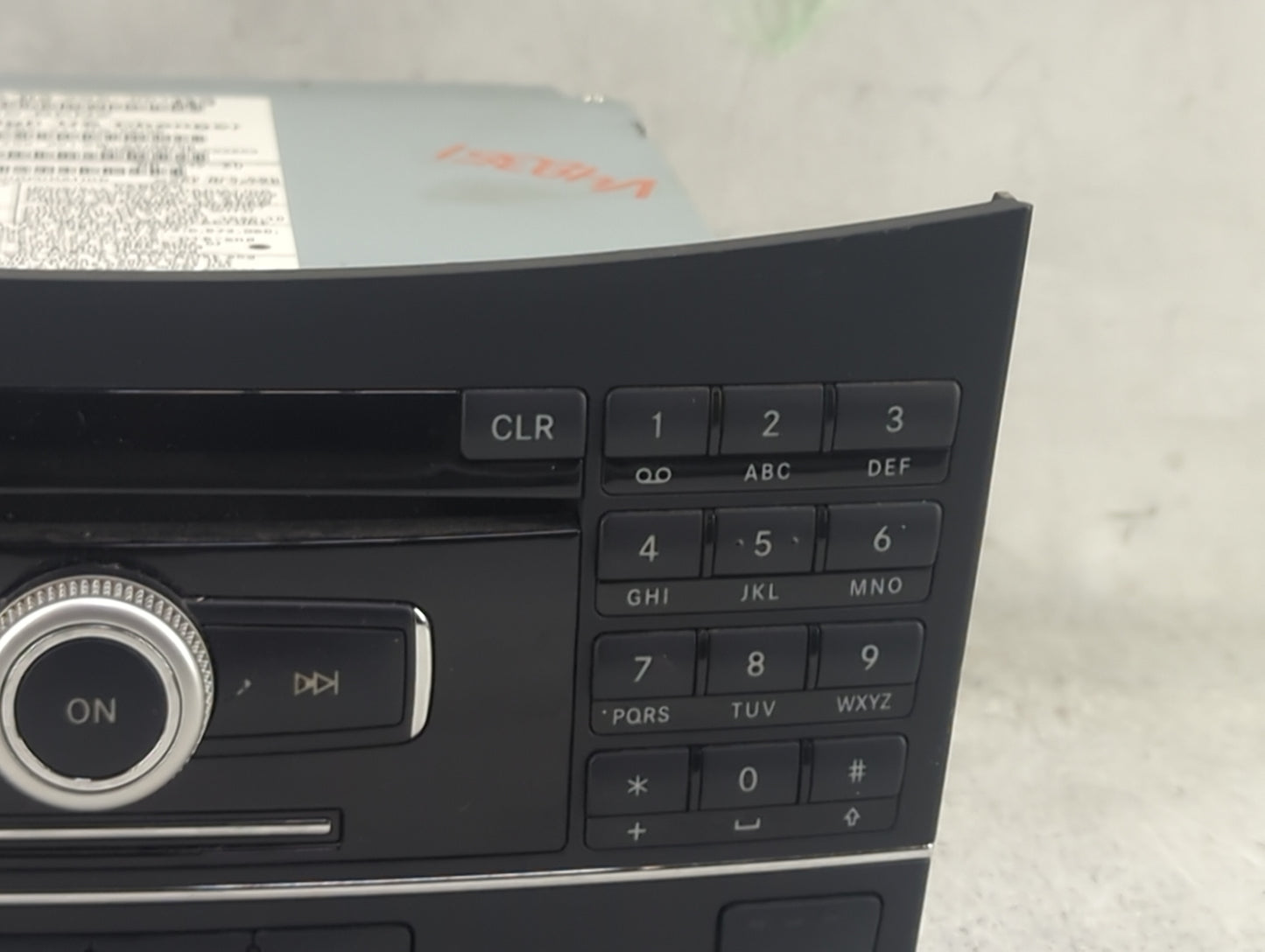 2010 Mercedes-Benz E-Class Radio AM FM Cd Player Receiver Replacement P/N:A2129008604 A2128700789, A2129025001 Fits Fits 201