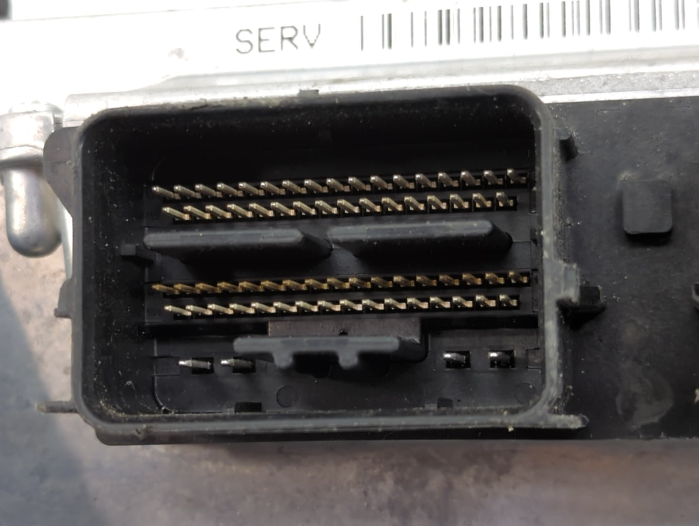 2010 Mercedes-Benz E250 PCM Engine Control Computer ECU ECM PCU OEM P/N:0261S06813 0 261 S06 812 Fits Fits 2009 2011 2012 OE