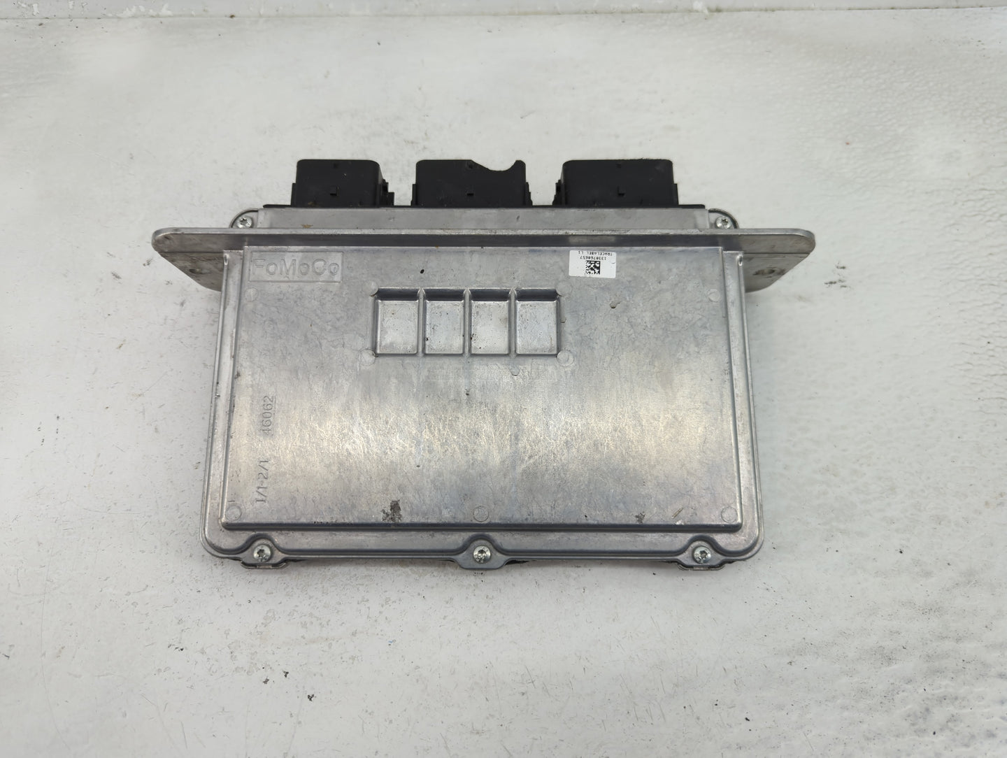 2010 Mercedes-Benz E250 PCM Engine Control Computer ECU ECM PCU OEM P/N:0261S06813 0 261 S06 812 Fits Fits 2009 2011 2012 OE