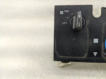 2010 Mercedes-Benz E250 Climate Control Module Temperature AC/Heater Replacement Fits OEM Used Auto Parts