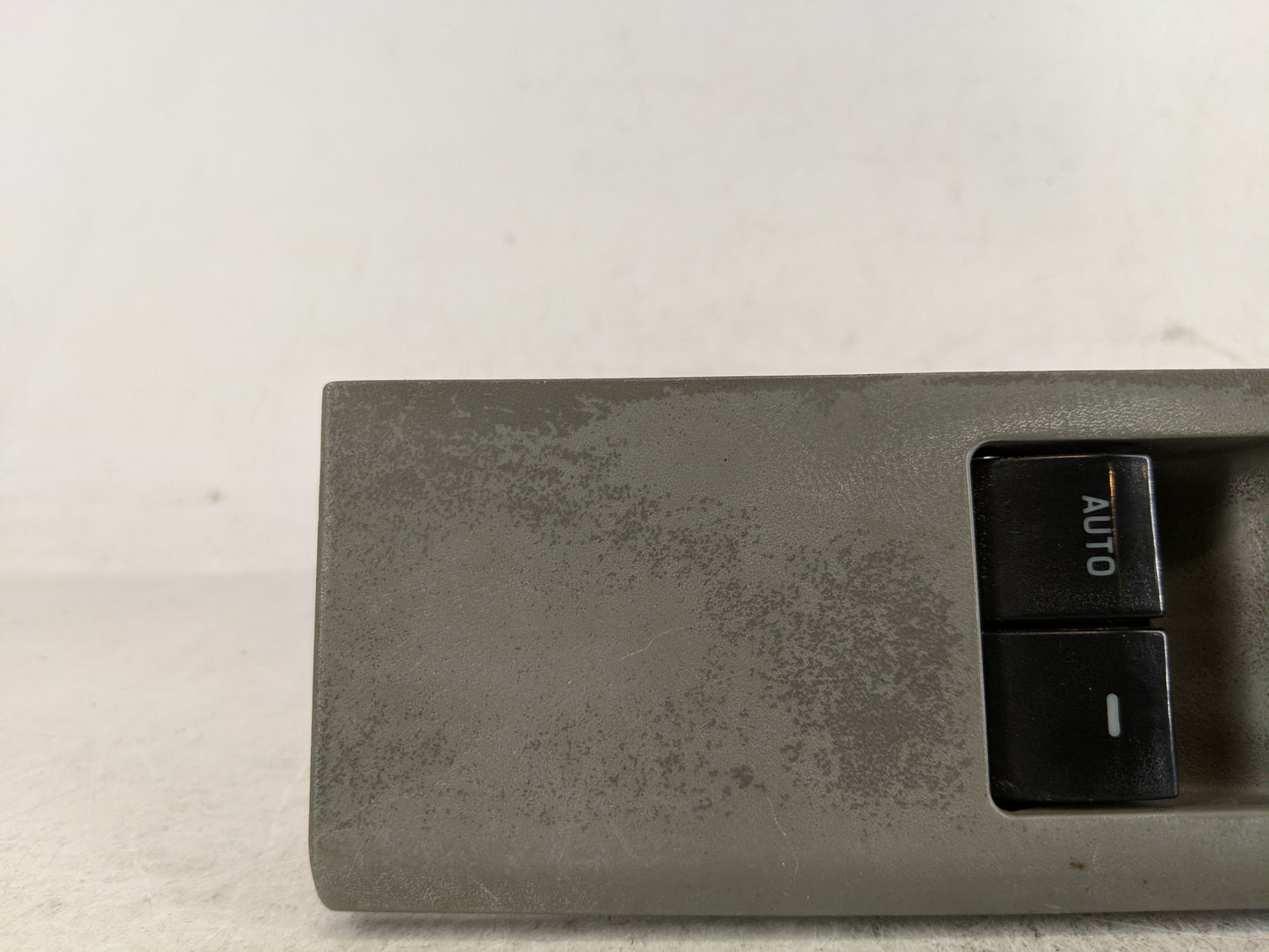 2010 Mercedes-Benz E350 Master Power Window Switch Replacement Driver Side Left P/N:8C3T-14540-ABW Fits OEM Used Auto Parts 