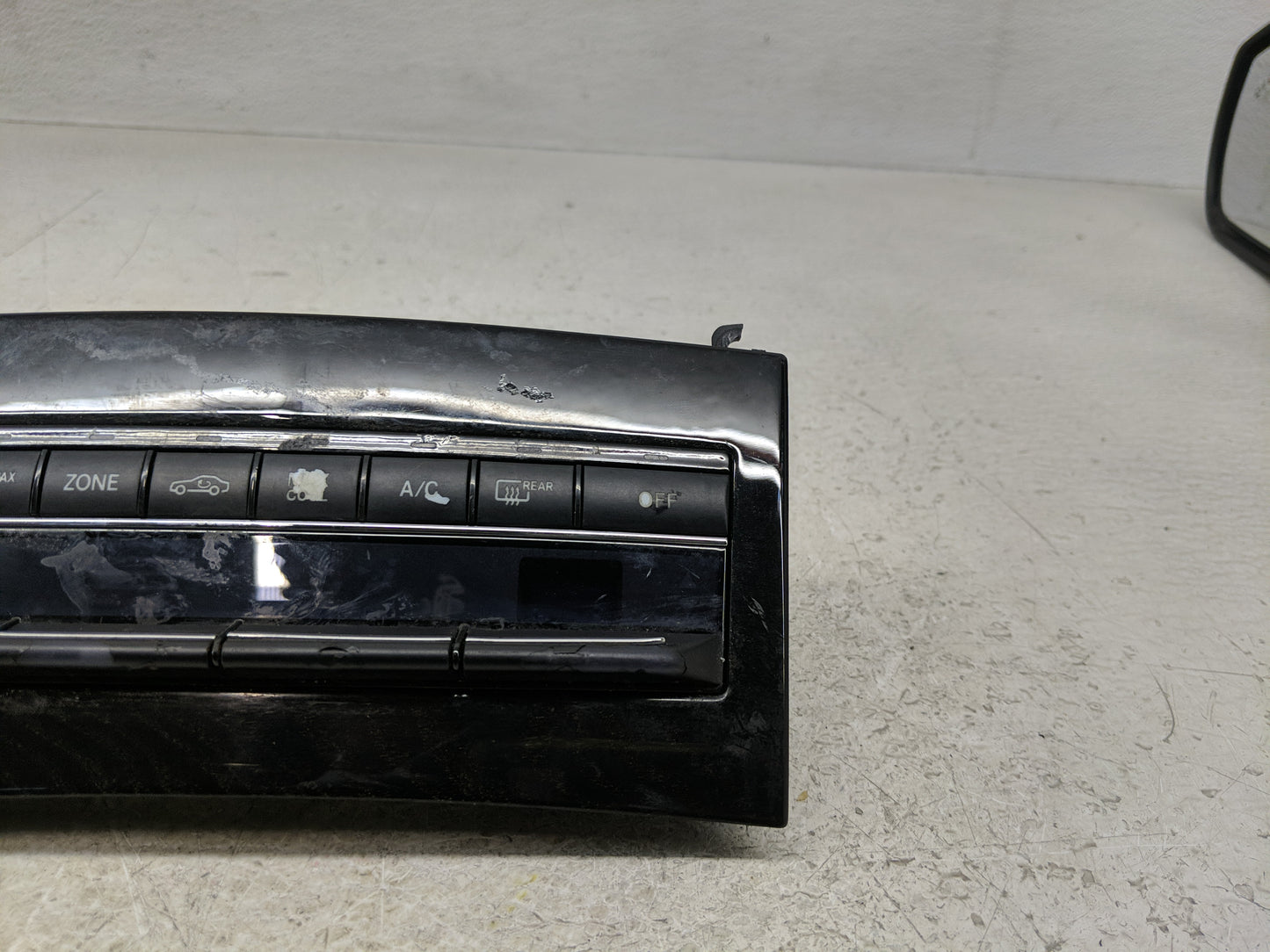 2010 Mercedes-Benz E350 Climate Control Module Temperature AC/Heater Replacement P/N:A2129004807 Fits OEM Used Auto Parts - 