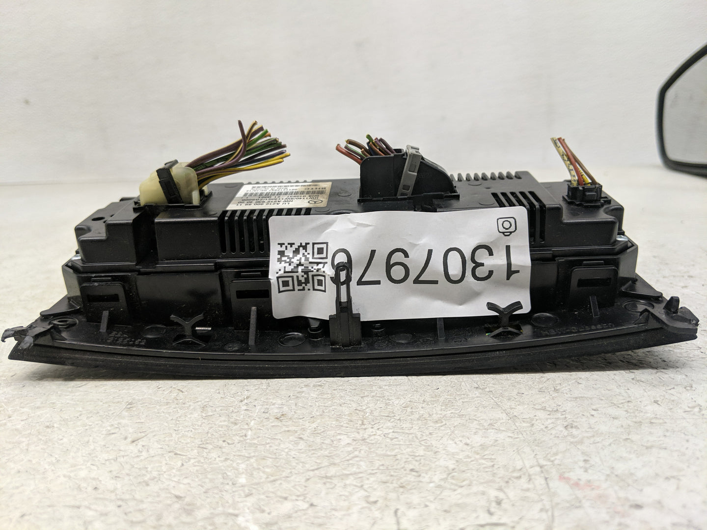 2010 Mercedes-Benz E350 Climate Control Module Temperature AC/Heater Replacement P/N:A2129004807 Fits OEM Used Auto Parts - 