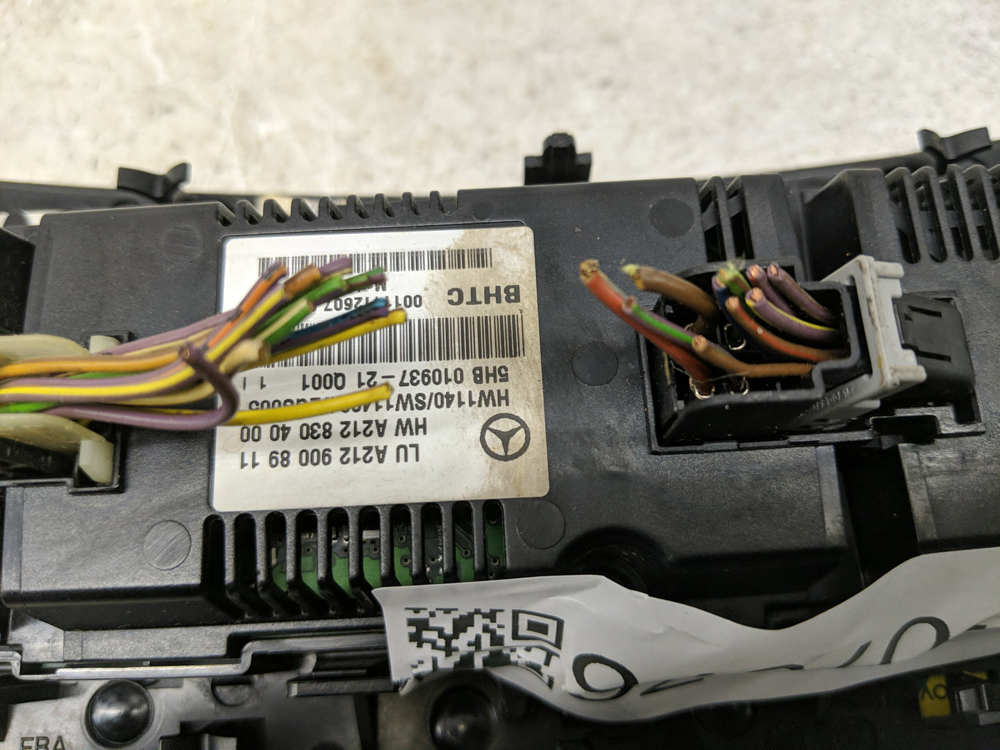 2010 Mercedes-Benz E350 Climate Control Module Temperature AC/Heater Replacement P/N:A2129004807 Fits OEM Used Auto Parts - 