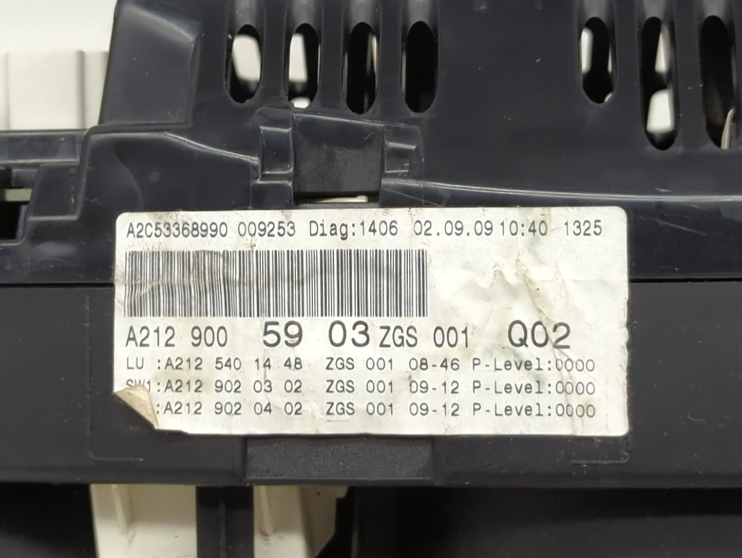 2010 Mercedes-Benz E350 Instrument Cluster Speedometer Gauges P/N:A2C53368990 A2129005903, A2125401448, A2129020302 Fits OEM