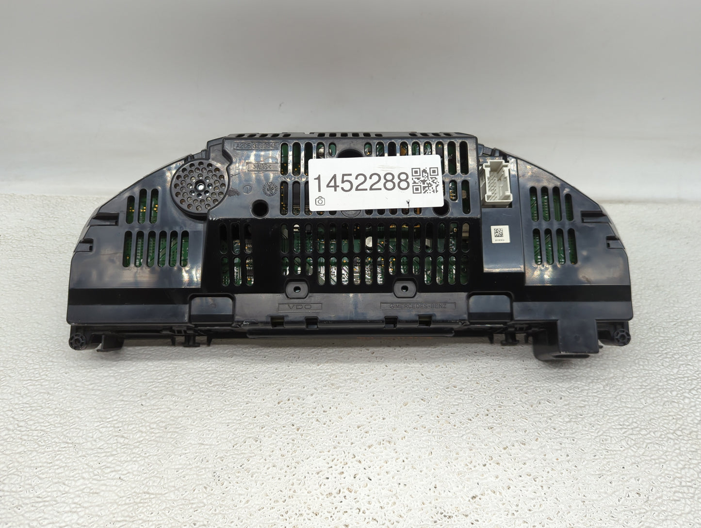 2010 Mercedes-Benz E350 Instrument Cluster Speedometer Gauges P/N:A2C53368990 A2129005903, A2125401448, A2129020302 Fits OEM