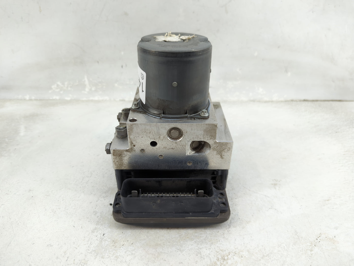 2010 Mercedes-Benz E350 ABS Pump Control Module Replacement P/N:0265250366 A2124312712, 0265230625 Fits OEM Used Auto Parts 