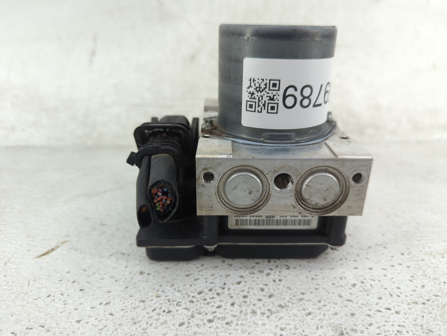 2010 Mercedes-Benz E350 ABS Pump Control Module Replacement P/N:0265236239 A2124312012 Fits OEM Used Auto Parts - Oemusedaut