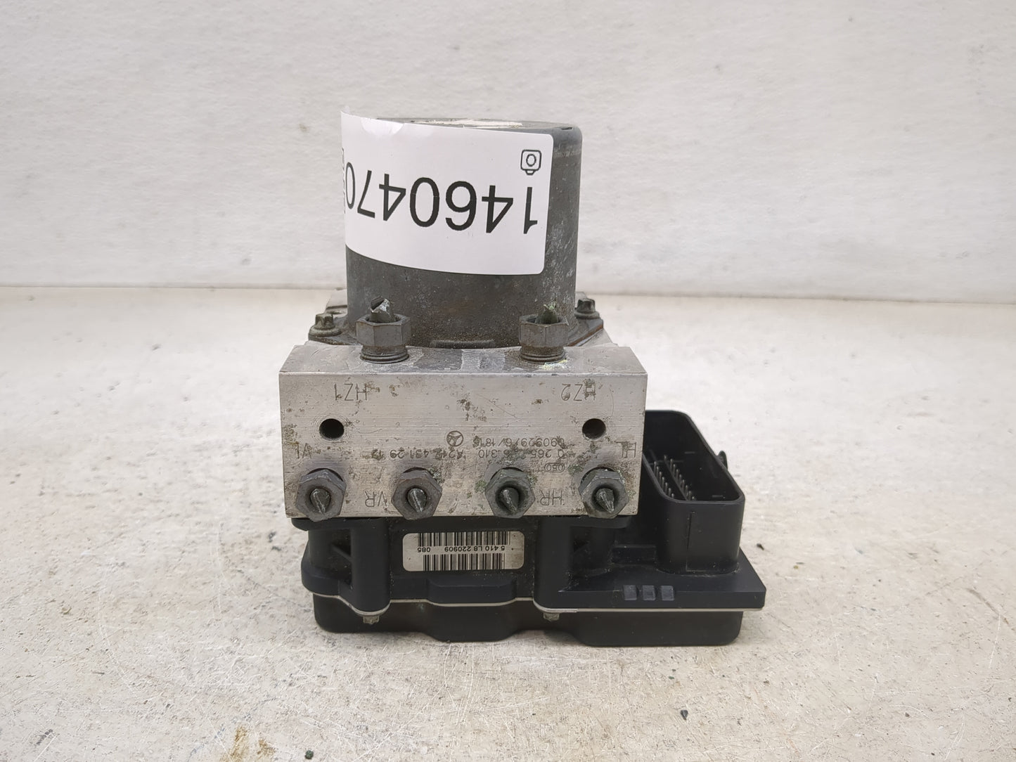 2010 Mercedes-Benz E350 ABS Pump Control Module Replacement P/N:0265236310 A2124312912, 0265951213 Fits OEM Used Auto Parts 